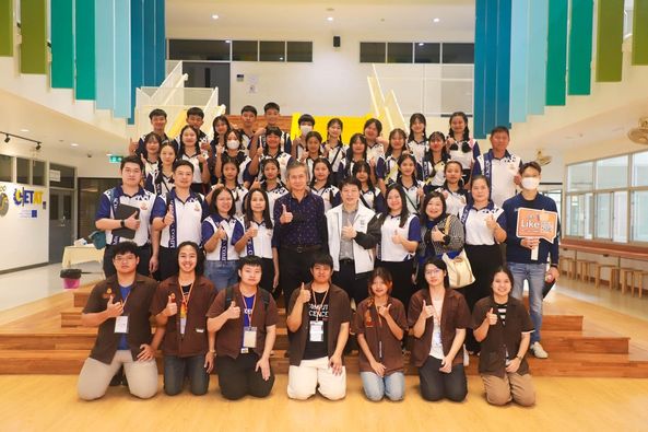 Read more about the article คณะครูนำนักเรียนแผนการเรียนพิเศษวิทยาศาสตร์-คอมพิวเตอร์ ชั้นมัธยมศึกษาปีที่ 3/4
