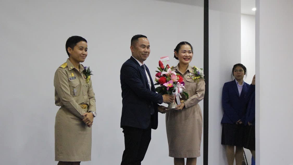 Read more about the article ท่านผู้อำนวยการประพันธ์ บุญวรรณ์ ร่วมเป็นเกียรติและแสดงความยินดี