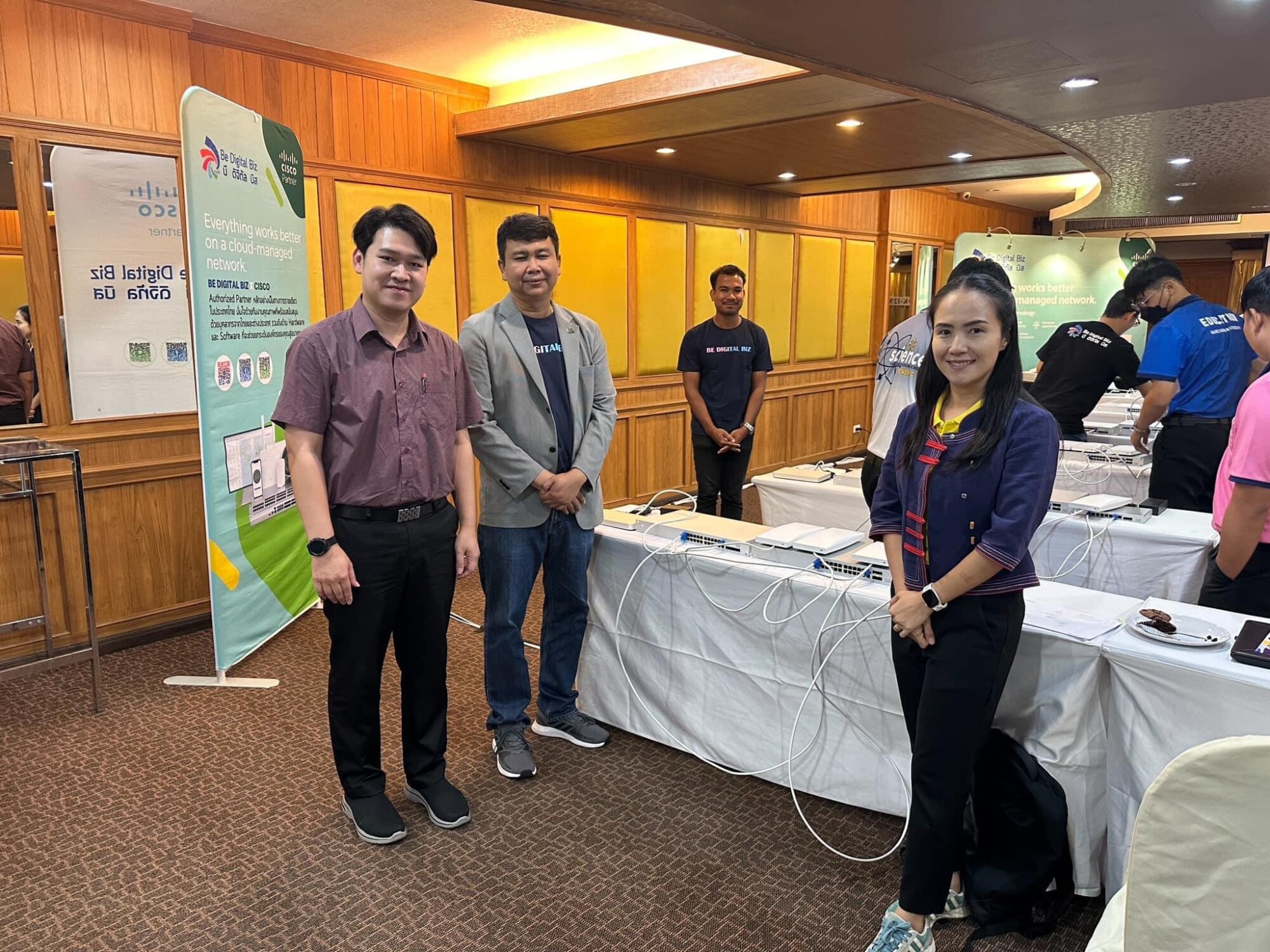 Read more about the article นายวีระพงศ์ คันทะเนตร ครูกลุ่มสาระวิทยาศาสตร์และเทคโนโลยี(คอมพิวเตอร์) เข้าร่วมการอบรมโครงการ k-12 school cisco meraki clound Manage Network Training & Workshop