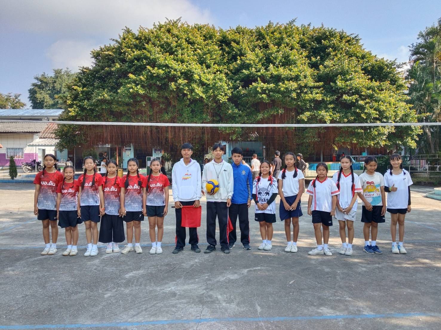 Read more about the article นักเรียนห้องเรียนกีฬาเข้าร่วมเป็นคณะกรรมการตัดสินกีฬา